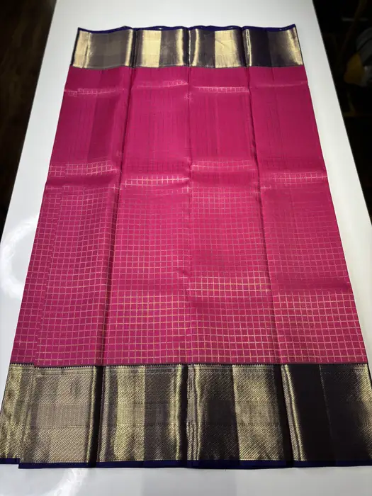 Pure Kanchipuram Silk Saree in Vibrant Pink & Deep Violet hover view