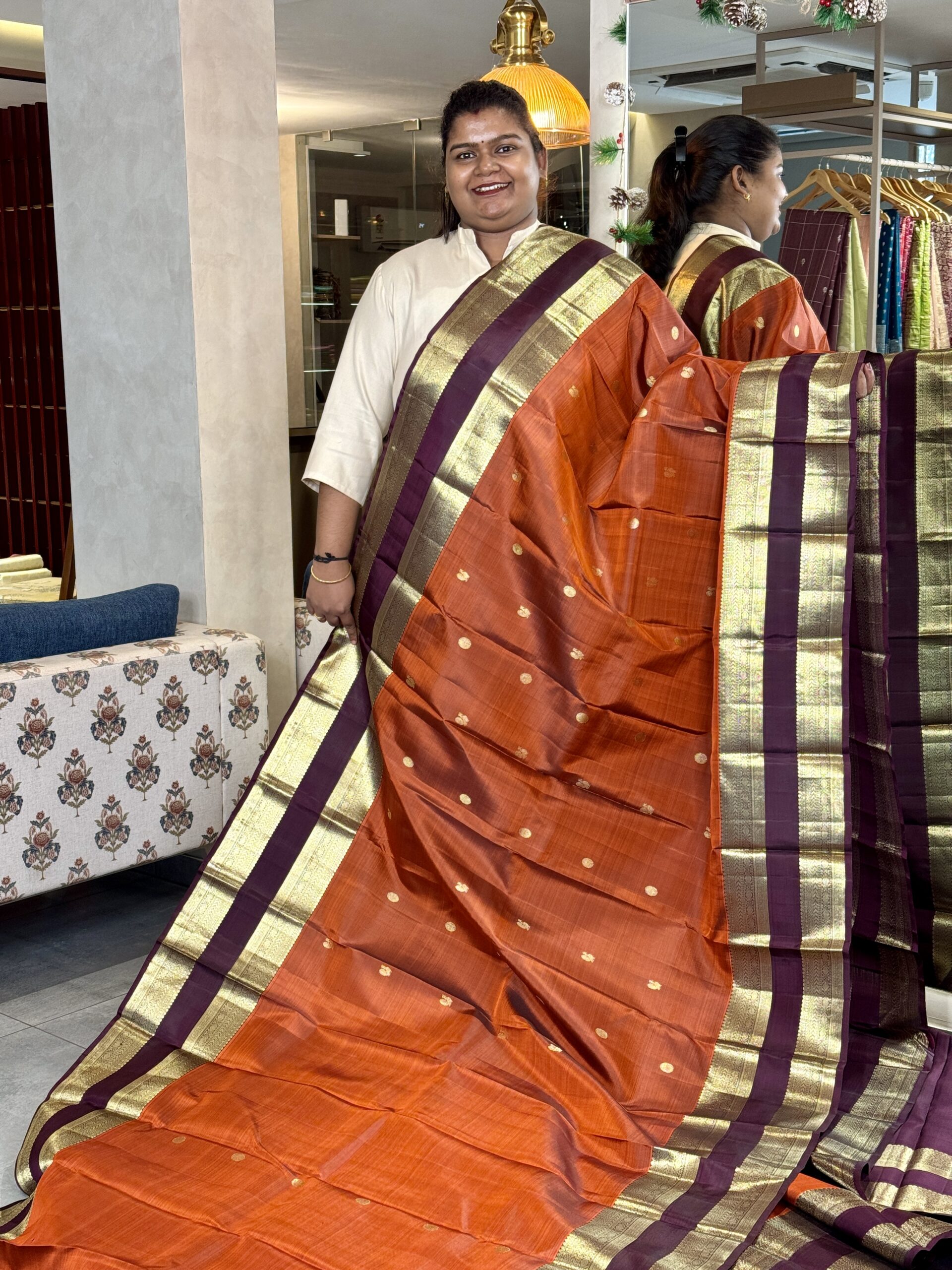 Rust & Dark Plum Rettapet Border kanchipuram Silk Saree - Image 2