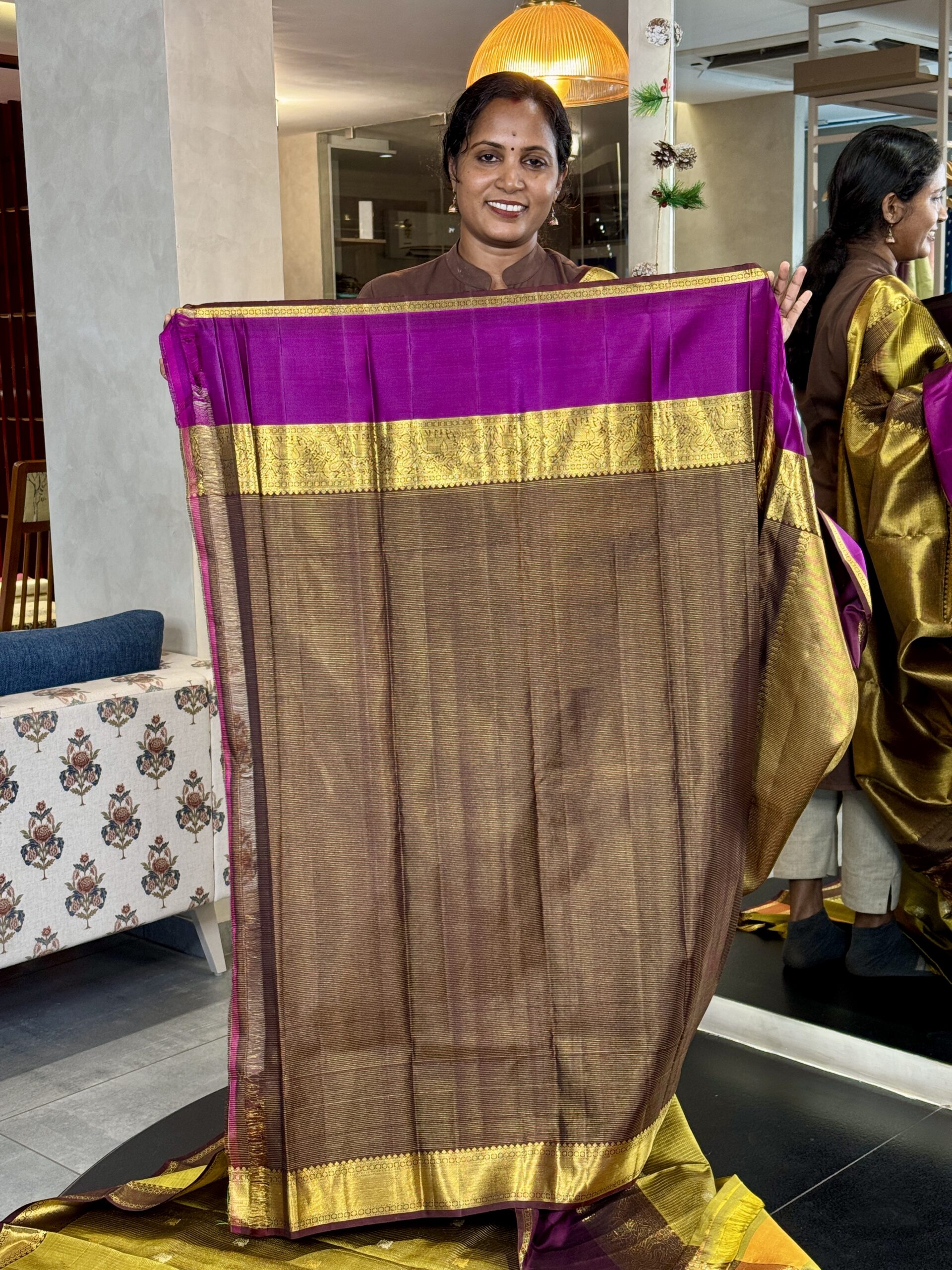 Mehendi Green & Purple Pure Kanchipuram Silk Saree - Image 7