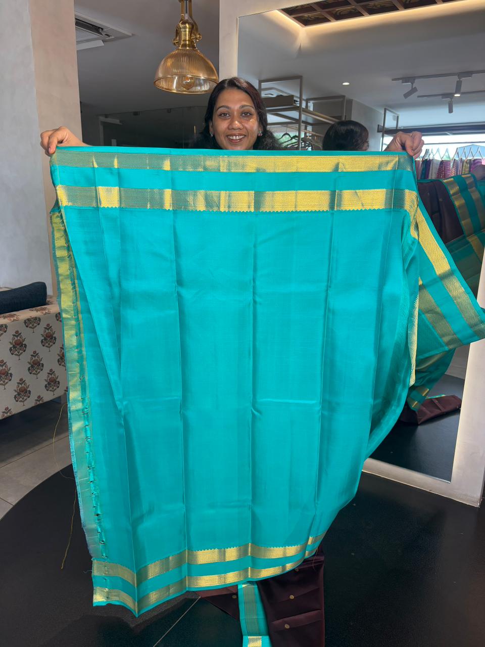 Pure Kanchipuram Silk Saree in Chocolate Brown with Turquoise Contrast - Image 5