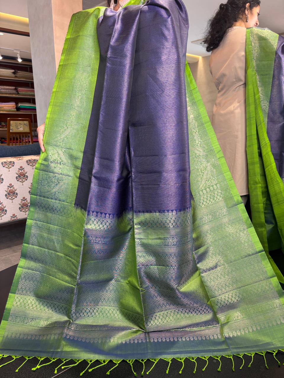 Indigo Blue Kanchipuram Soft Silk Saree with Parrot Green Zari Border - Image 2