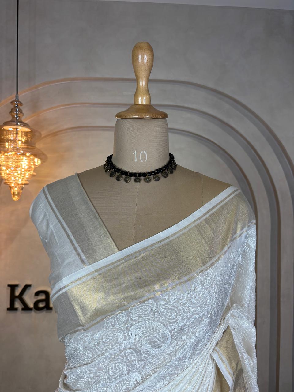 SEMI COTTON SILK SAREE WITH CHIKANKARI EMBROIDERY - Image 3